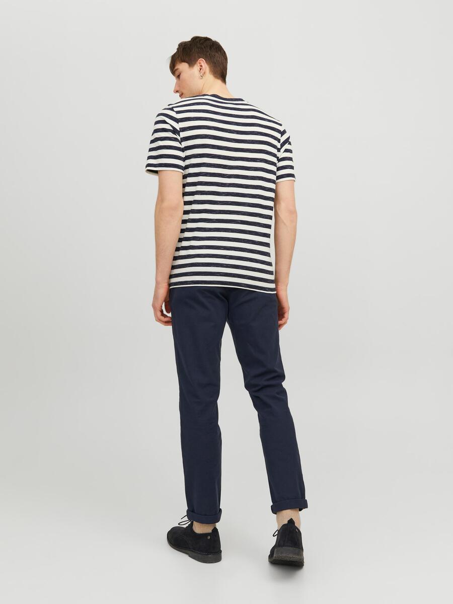 Broek van het merk Jack & Jones in het Marine