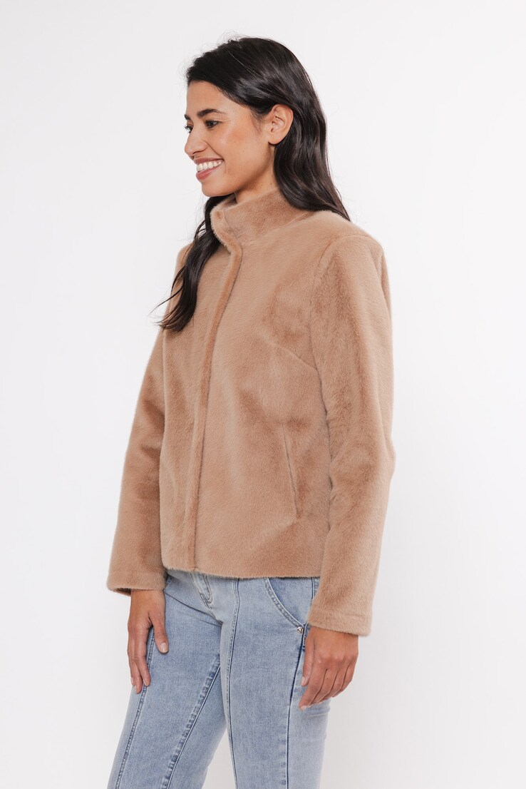 Short faux fur jacket