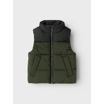 Bodywarmer van het merk Name It in het Groen