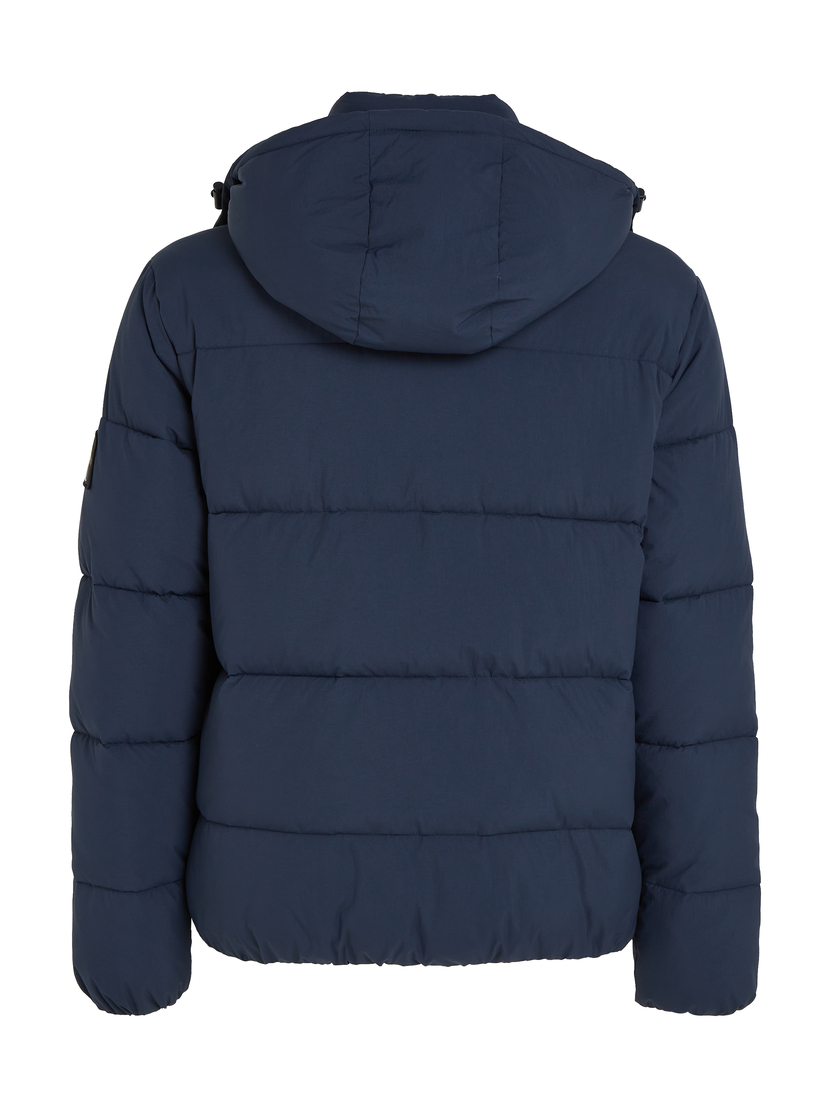 ESSENTIALS NON DOWN JACKET