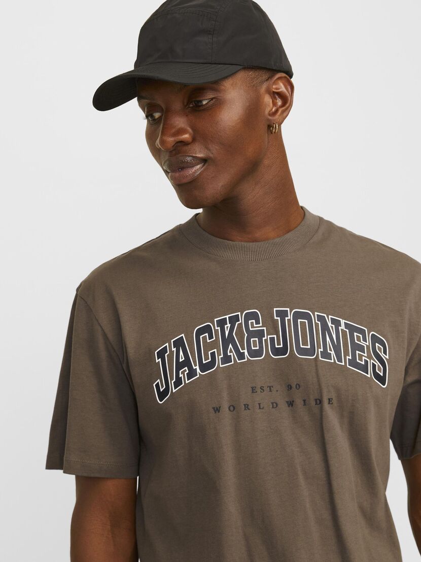 JJECALEB VARSITY TEE SS O-NECK NOOS