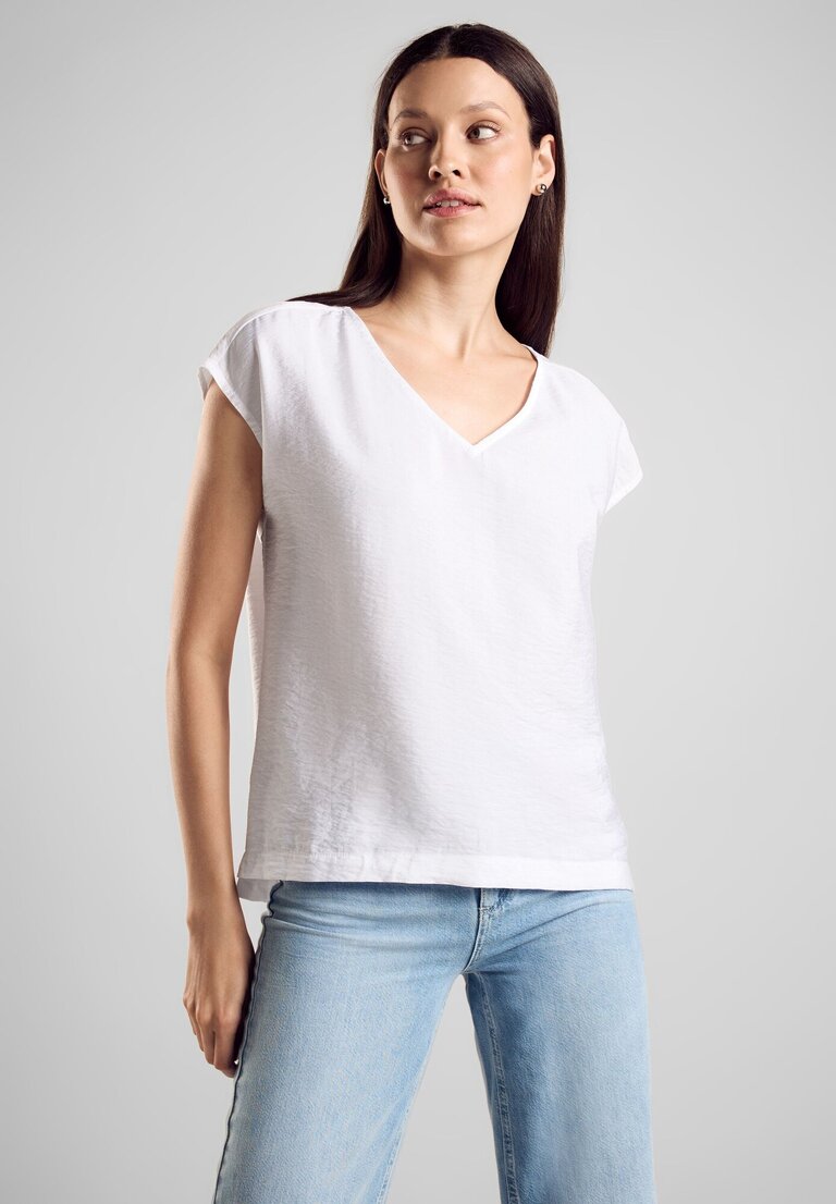 A344891 LTD QR v-neck top w dropped