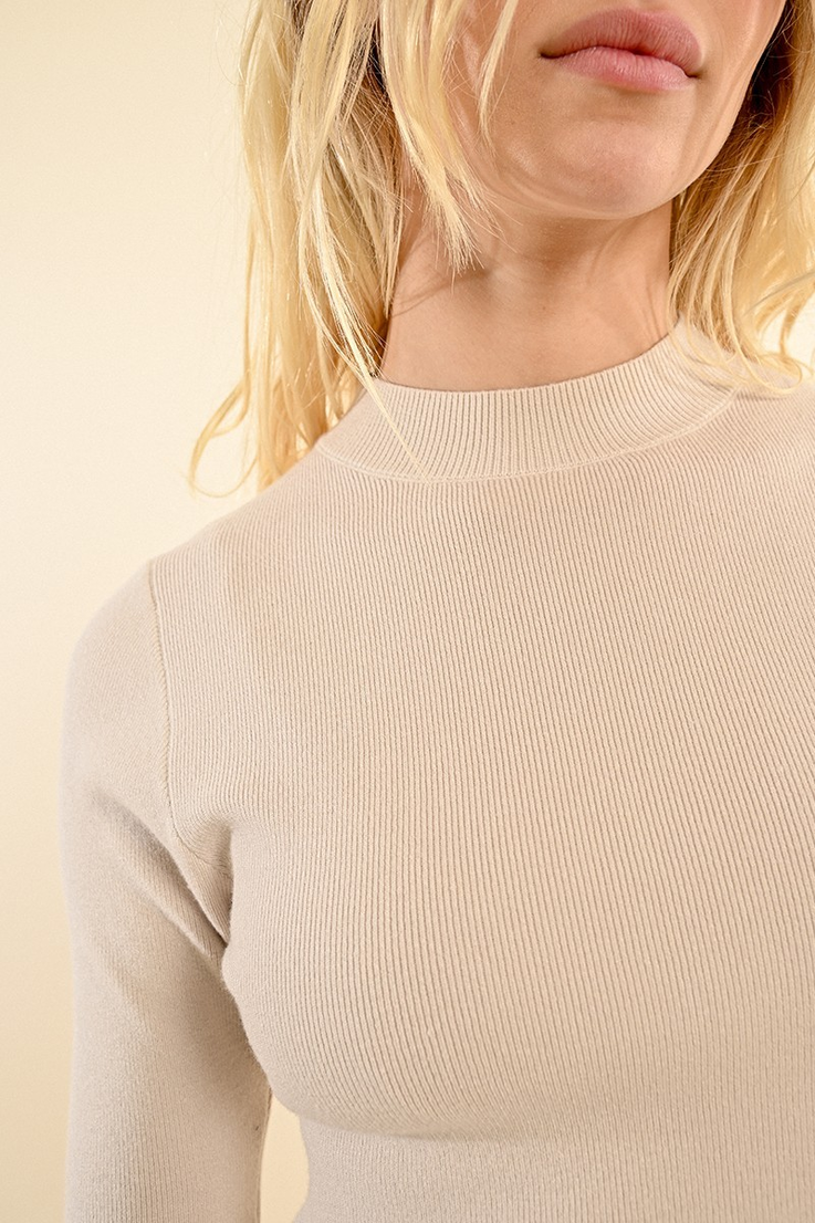 LADIES KNITTED SWEATER