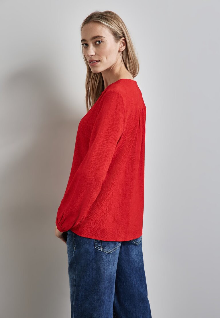 A345113 Buttoned roundneck blouse w