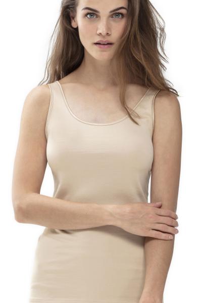 Afbeelding voor product Top van het merk Mey in het Beige