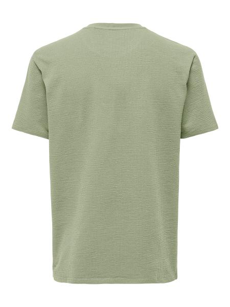 Afbeelding voor product T-shirt van het merk Only & Sons in het Groen