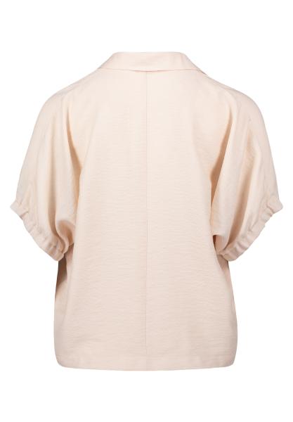 Afbeelding voor product Bloes van het merk Betty & Co  in het Beige