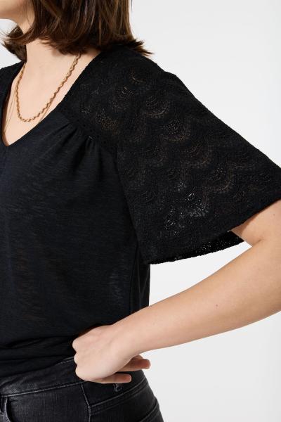 Afbeelding voor product T-shirt van het merk Garcia in het Zwart