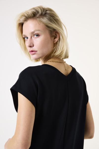 Afbeelding voor product Kleed van het merk Garcia in het Zwart