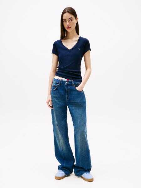 Afbeelding voor product T-shirt van het merk Tommy Jeans in het Marine