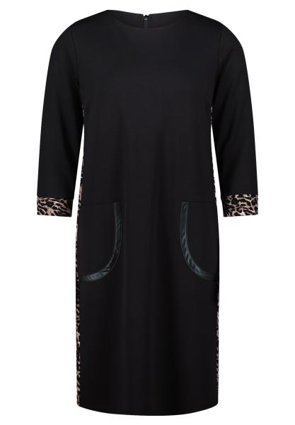 Afbeelding voor product Kleed van het merk Betty Barclay in het Zwart