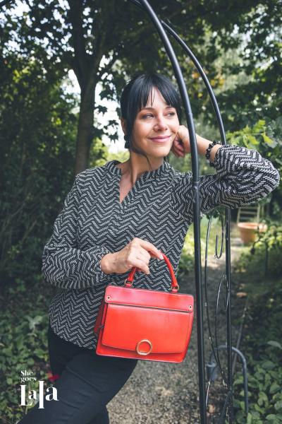 Afbeelding voor product T-shirt van het merk She Goes Lala in het Zwart