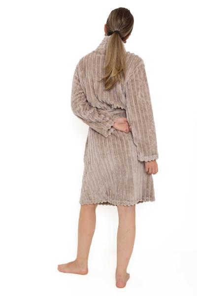 Afbeelding voor product Badjas van het merk Outfitter in het Beige