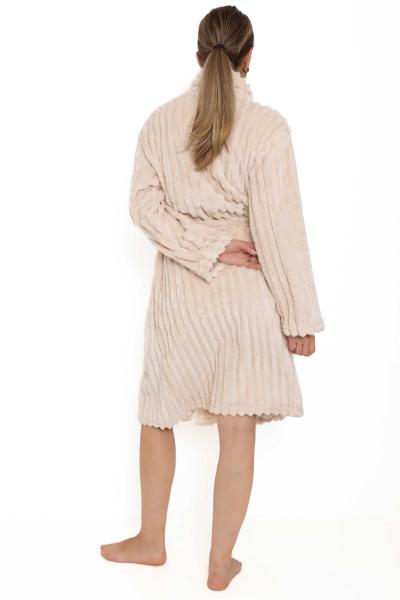 Afbeelding voor product Badjas van het merk Outfitter in het Beige