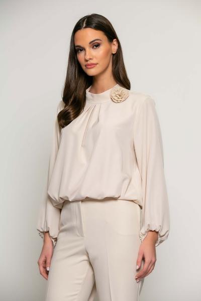 Afbeelding voor product Bloes van het merk Batida in het Beige
