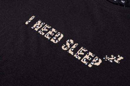 Afbeelding voor product T-shirt van het merk Awesome in het Zwart