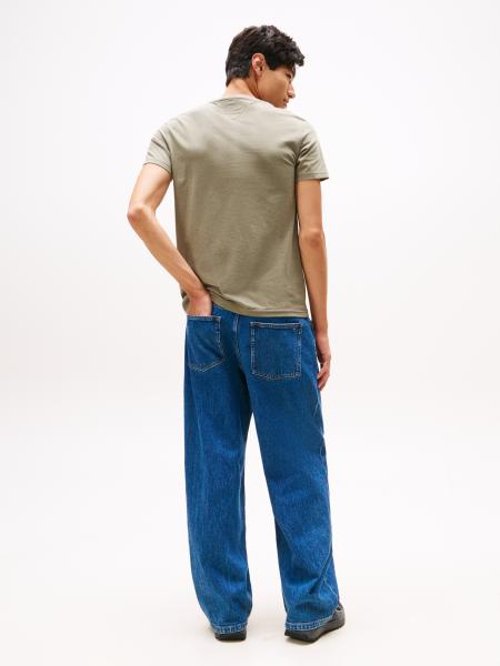 Afbeelding voor product T-shirt van het merk Tommy Jeans in het Groen