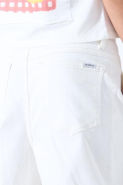 Afbeelding voor product Broek van het merk Garcia in het Ecru