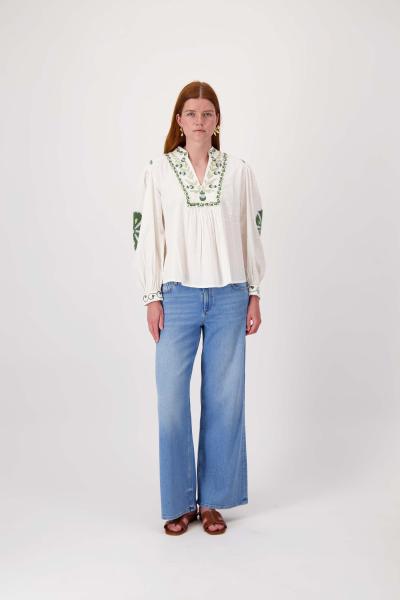 Afbeelding voor product Bloes van het merk Zusss in het Ecru