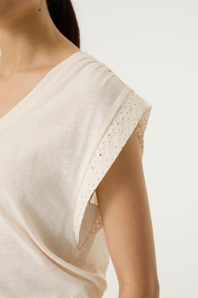 Afbeelding voor product T-shirt van het merk Garcia in het Ecru