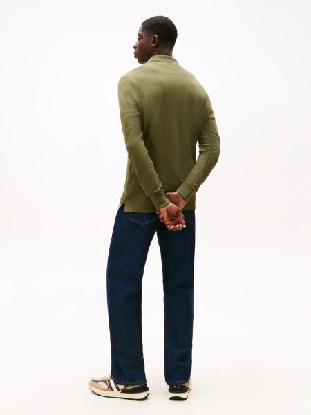 Afbeelding voor product Polo van het merk Tommy Jeans in het Kaki