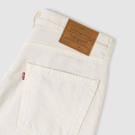 Afbeelding voor product Short van het merk Levis in het Wit