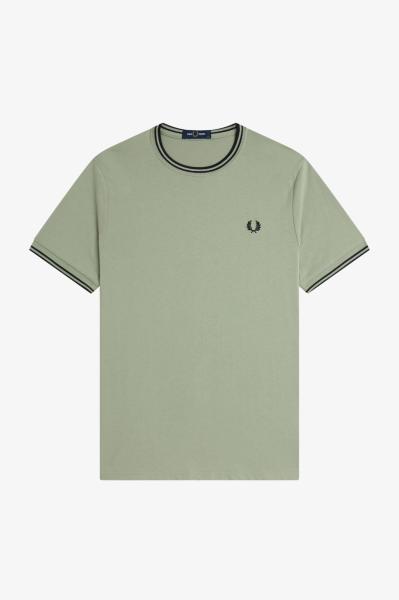 Afbeelding voor product T-shirt van het merk Fred Perry in het Groen