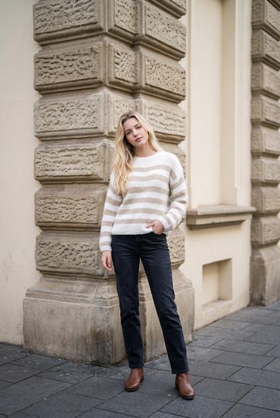 Afbeelding voor product Pull van het merk Amelie & Amelie in het Ecru