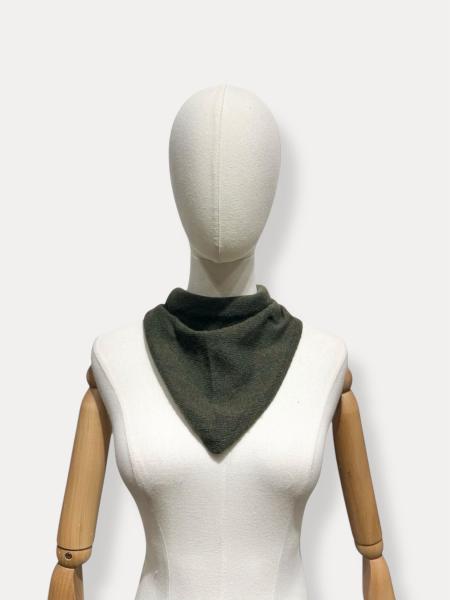 Afbeelding voor product Sjaal  van het merk Artex in het Kaki