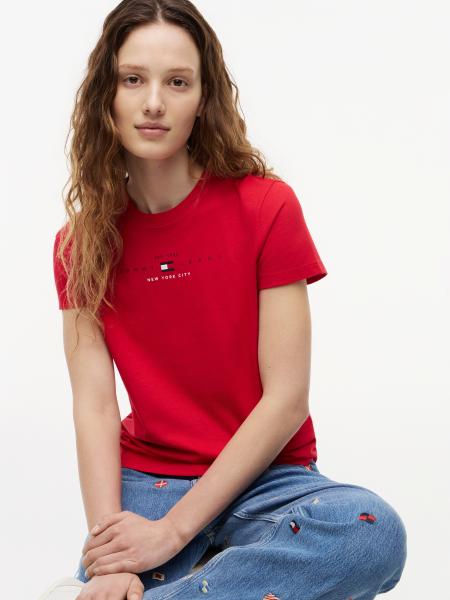 Afbeelding voor product T-shirt van het merk Tommy Jeans in het Rood
