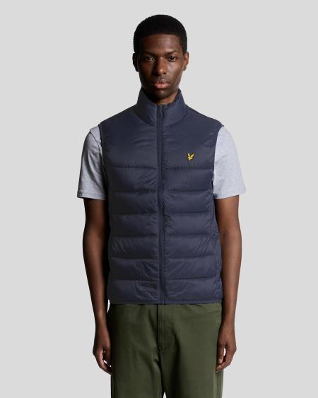 Afbeelding voor product Bodywarmer van het merk Lyle & Scott in het Marine