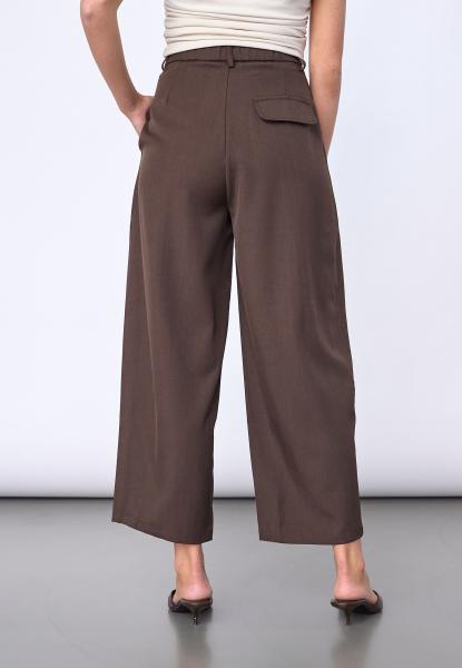 Afbeelding voor product Broek van het merk Sisters Point in het Bruin