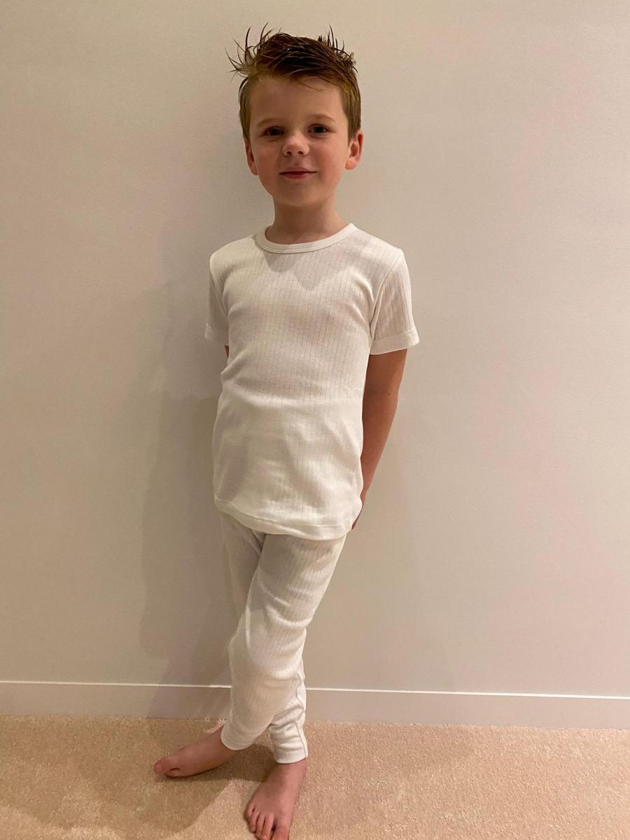 Afbeelding voor product T-shirt van het merk Perlina in het Wit