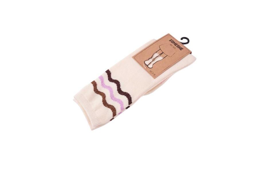 Afbeelding voor product Sokken van het merk Someone in het Ecru