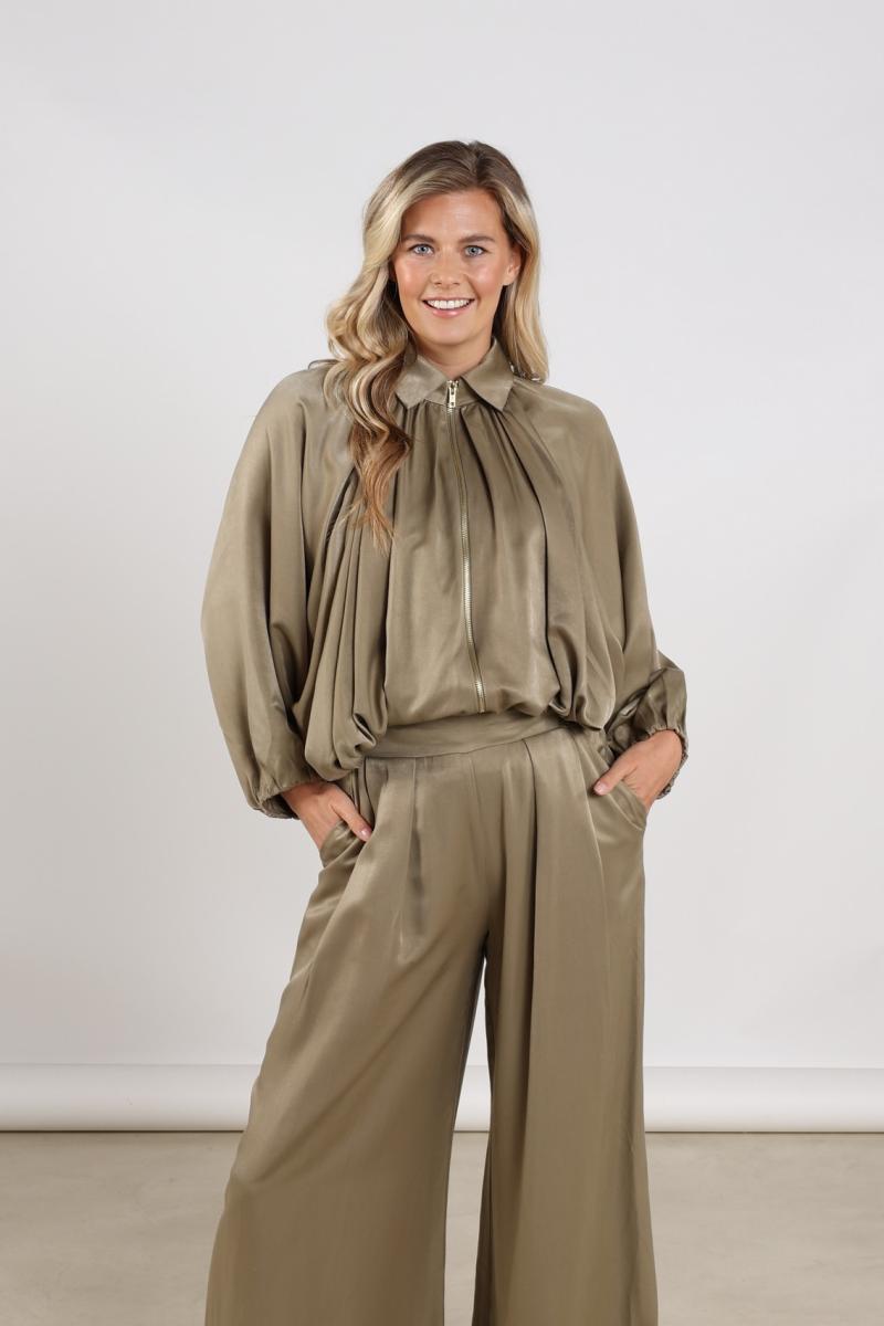 Afbeelding voor product Jacket van het merk Nukus in het Kaki