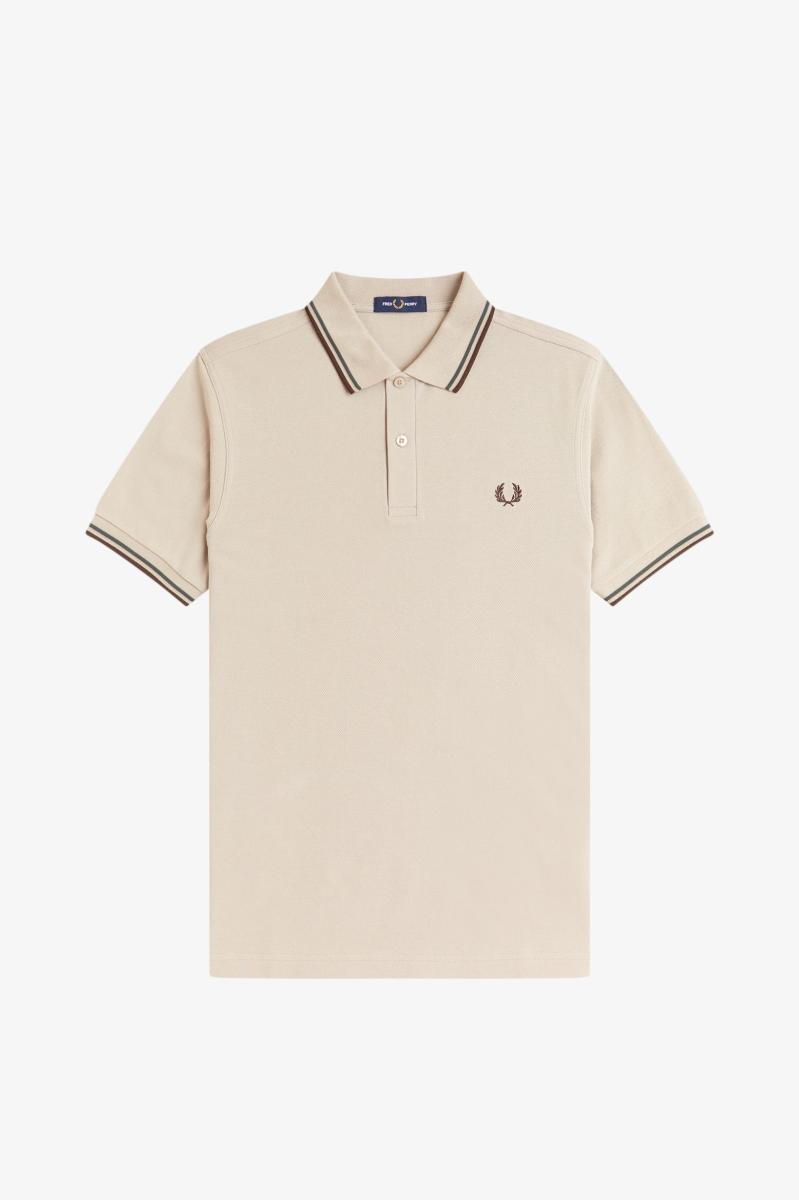 Afbeelding voor product Polo van het merk Fred Perry in het Beige