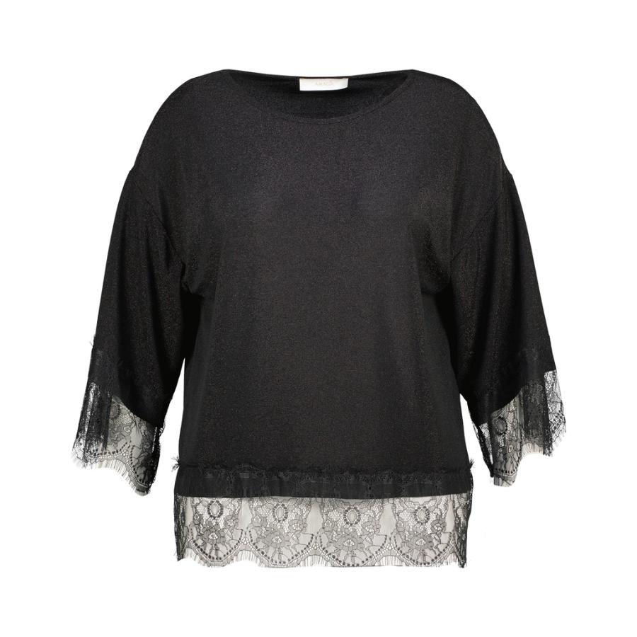 Afbeelding voor product T-shirt van het merk Amagia in het Zwart