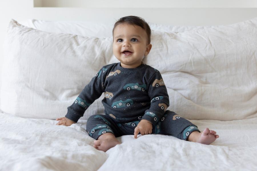 Afbeelding voor product Pyjama van het merk Feetje in het Grijs