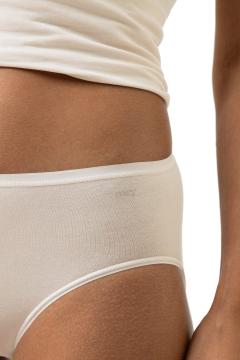Afbeelding voor product Slip van het merk Mey in het Ecru