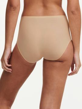 Afbeelding voor product Slip van het merk Chantelle in het Beige