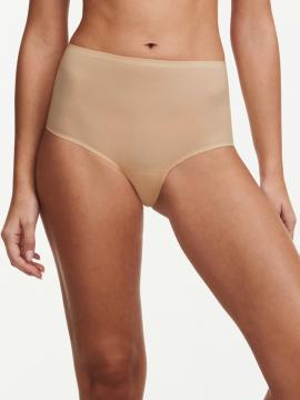 Afbeelding voor product Slip van het merk Chantelle in het Beige