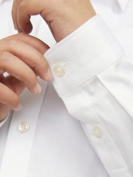 Afbeelding voor product Hemd van het merk Jack & Jones Junior in het Wit