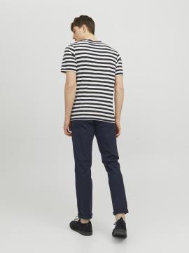 Afbeelding voor product Broek van het merk Jack & Jones in het Marine