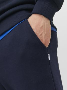 Afbeelding voor product Jogging van het merk Jack & Jones in het Marine