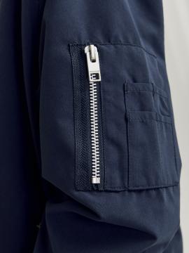 Afbeelding voor product Vest van het merk Jack & Jones Junior in het Marine