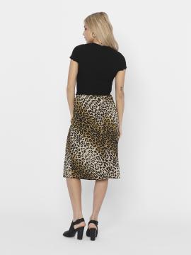 Afbeelding voor product T-shirt van het merk Only in het Zwart