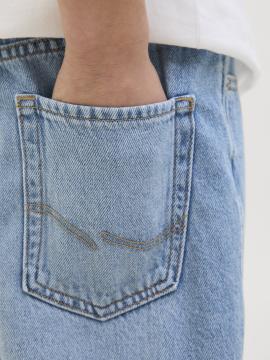 Afbeelding voor product Short van het merk Jack & Jones Junior in het Jeans
