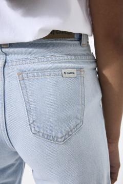 Afbeelding voor product Broek van het merk Garcia in het Jeans