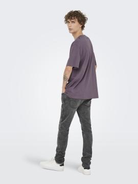 Afbeelding voor product T-shirt van het merk Only & Sons in het Zwart