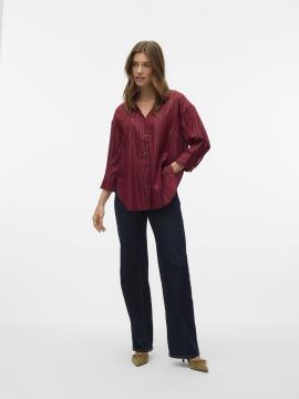 Afbeelding voor product Bloes van het merk Vero Moda in het Bordeaux